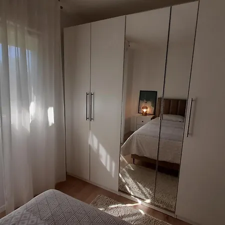 Apartman Sea View Maja *